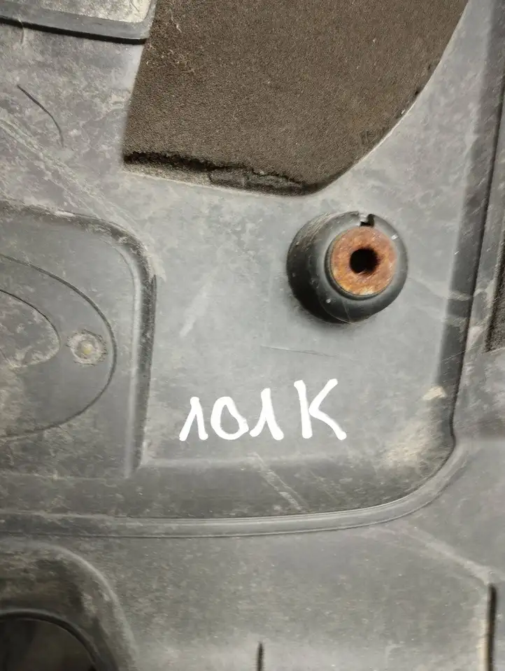 Infiniti EX (2007 - 2013) 14041EY01A Крышка двигателя декоративная — фото 8