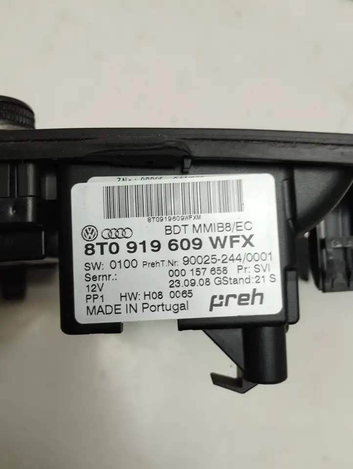 Audi A5 8T 8F (2007 - 2011) 8T0919609 Контроллер мультимедийной системы — фото 2