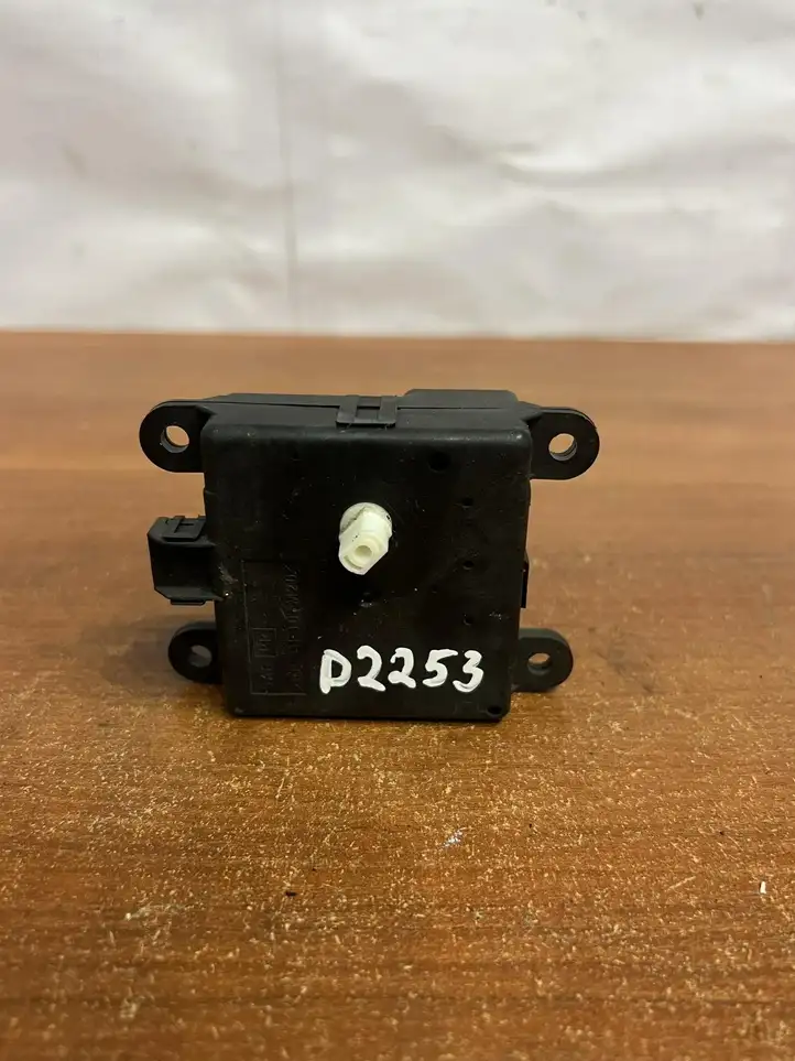 Renault Laguna III (2007 - 2015) A24820A8400001 Мотор заслонки — фото 1