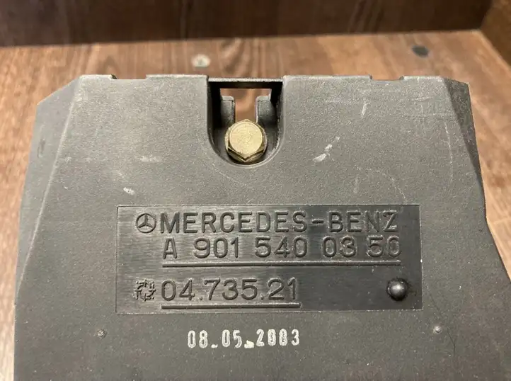 Mercedes-Benz Sprinter W901 W902 W903 W904 (1995 - 2007) A9015400350 Блок предохранителей (комплект) — фото 8