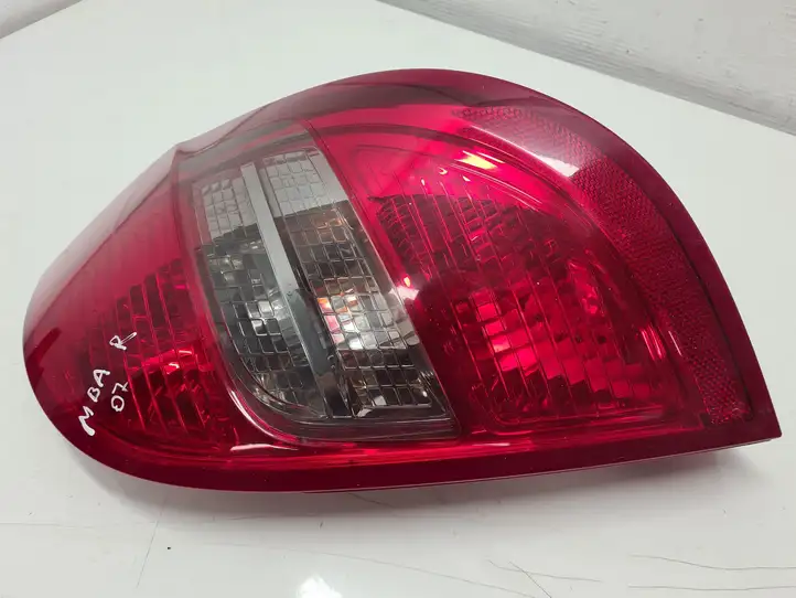 Mercedes-Benz A W169 (2004 - 2012) 89075862 Задний фонарь в кузове — фото 1