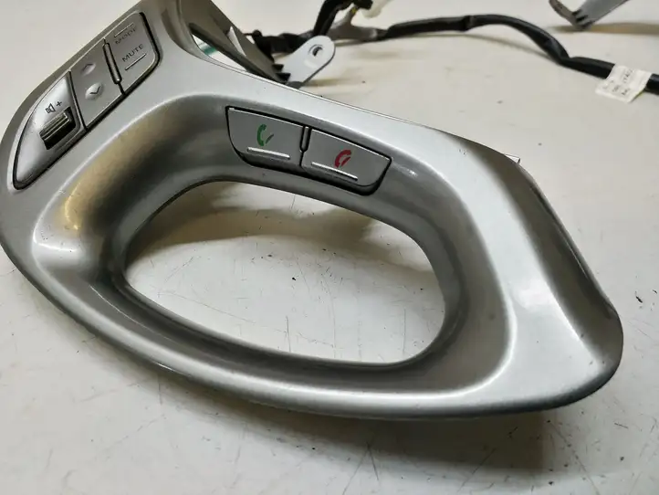Hyundai ix35 (2009 - 2013) 967002S300 Кнопки на рулевом колесе — фото 9