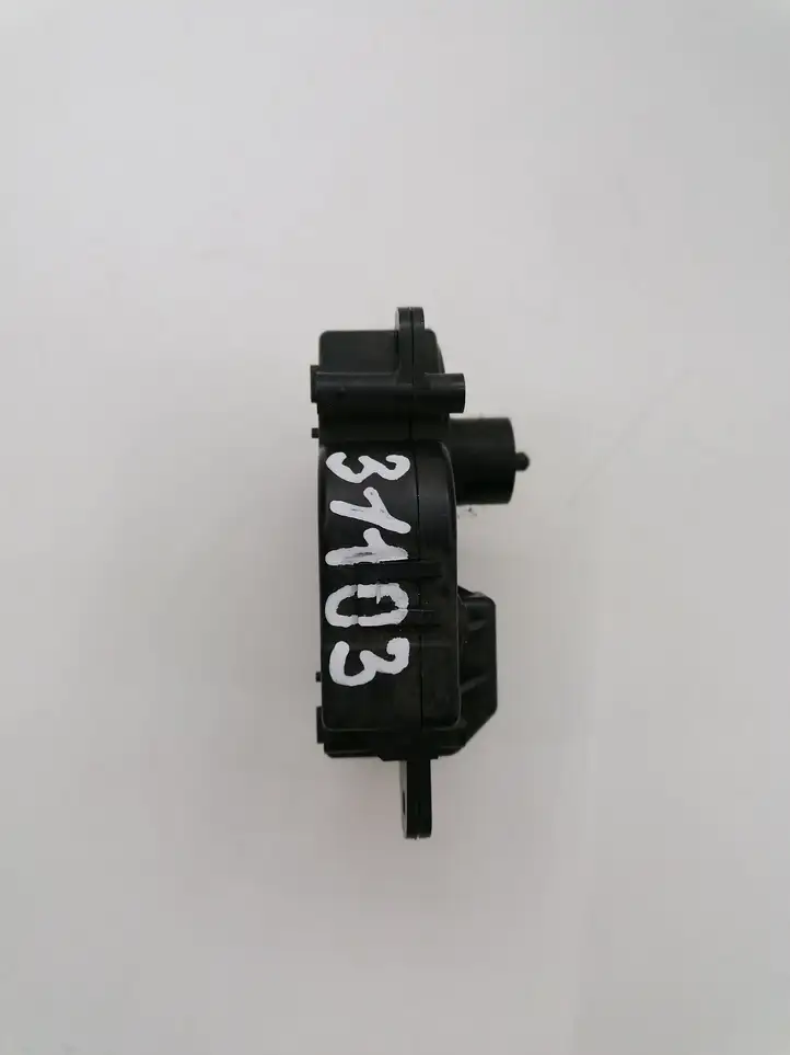 Cadillac CTS (2002 - 2007) AW0637008140 Двигатель задвижки потока воздуха — фото 4