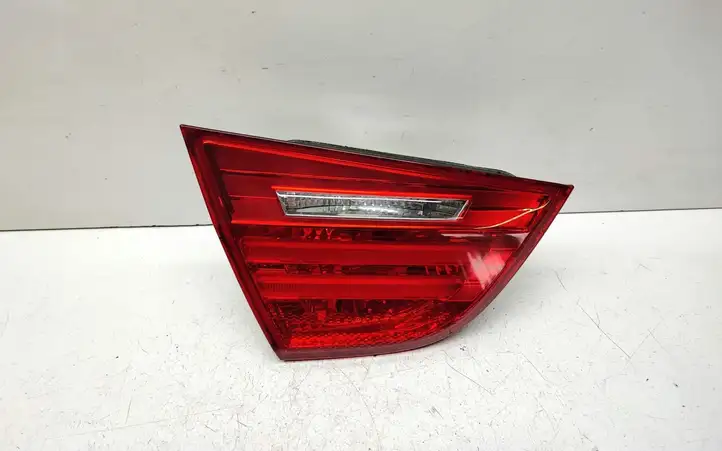 BMW 3 E90 E91 (2005 - 2012) 7289427 Задний фонарь в крышке багажника — фото 1