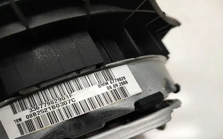 BMW 3 E90 E91 (2005 - 2012) 6779829 Подушка безопасности руля — фото 2
