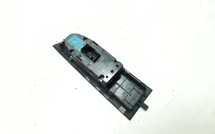 BMW 3 E92 E93 (2005 - 2014) 9217353 Кнопка стеклоподъемников — фото 2