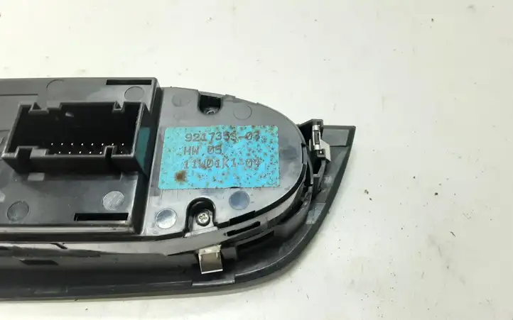 BMW 3 E92 E93 (2005 - 2014) 9217353 Кнопка стеклоподъемников — фото 3