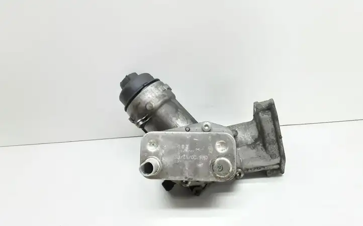 BMW 3 E90 E91 (2005 - 2012) 7787072 Кронштейн масляного фильтра — фото 1