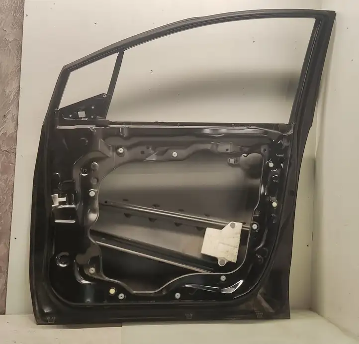 Mazda 5 (2005 - 2010) Дверь — фото 2