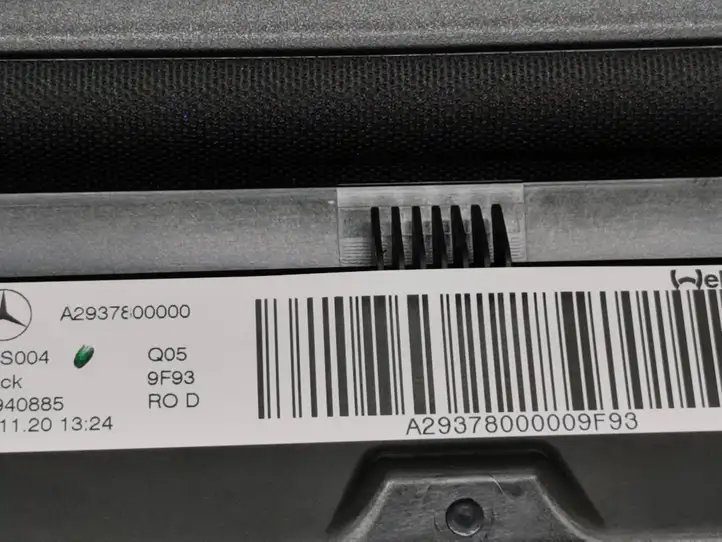 Mercedes-Benz EQC (2018 - ) A2937800000 Комплект люка крыши — фото 3