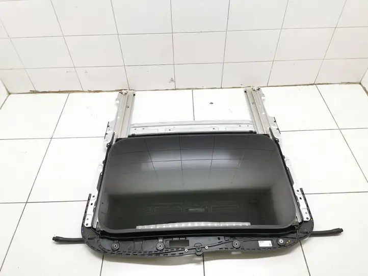 Mercedes-Benz EQC (2018 - ) A2937800000 Комплект люка крыши — фото 9
