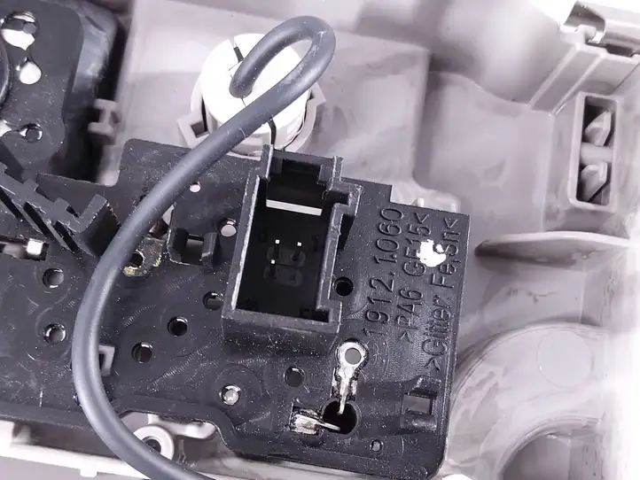 Audi A6 C7 (2011 - 2014) 4G0947135 Передняя подсветка — фото 3