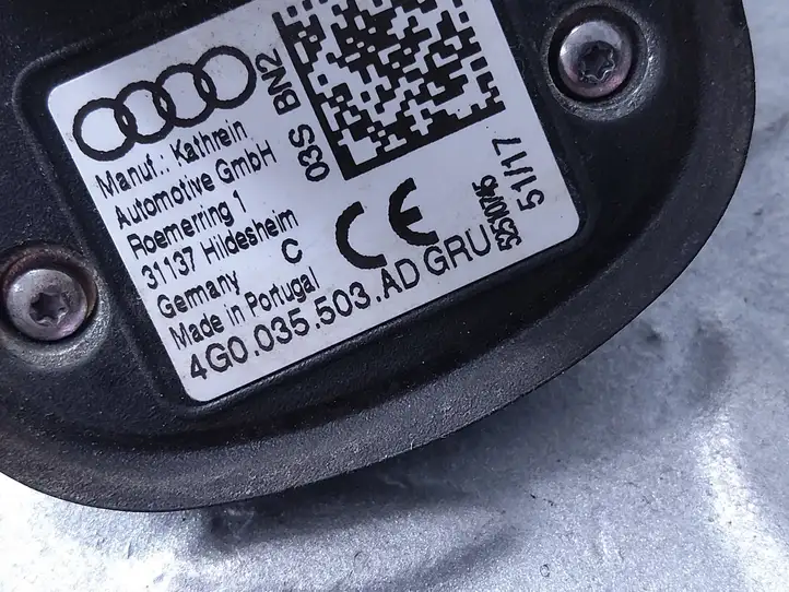 Audi A6 C7 (2011 - 2014) 4G0035503AD GPS антенна — фото 2
