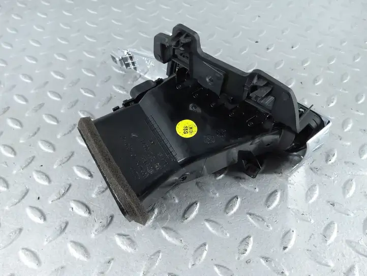 Audi A6 C7 (2011 - 2014) 4G1820901 Боковой воздушный дефлектор — фото 4