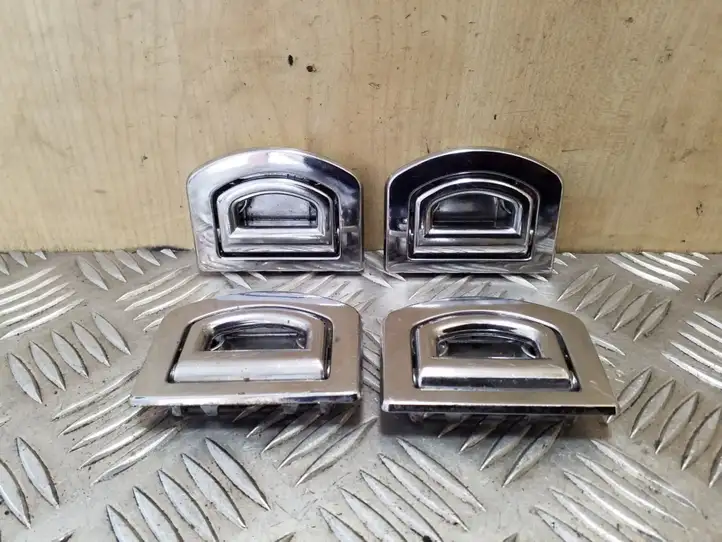 Volkswagen Touareg I (2002 - 2010) 1J0864203D Держатель — фото 1