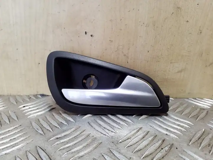 Ford Focus (2011 - 2015) AM51U22600BDW Внутренняя ручка двери — фото 1