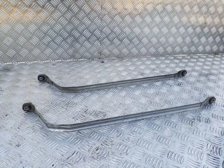 BMW 3 E90 E91 (2005 - 2012) 7195175 Кронштейн топливного бака — фото 1