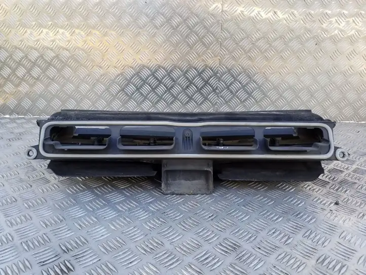 Opel Zafira B (2008 - 2014) 13301668 Детали воздухозаборника — фото 4