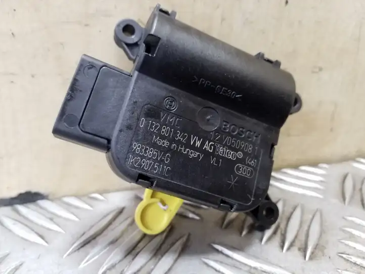 Volkswagen Tiguan (2007 - 2011) 0132801342 Двигатель задвижки потока воздуха — фото 2