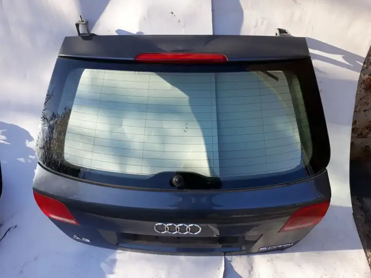 Audi A3/S3 8P (2004 - 2008) Крышка багажника — фото 1