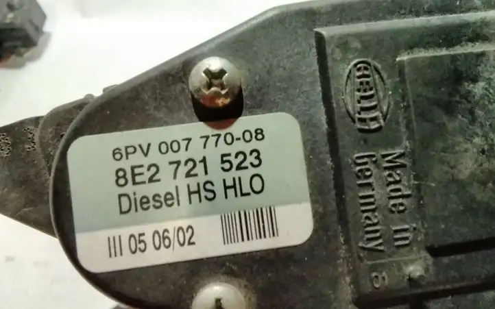 Audi A4 S4 B6 8E 8H (2000 - 2006) 8E2721523 Педаль акселератора — фото 3