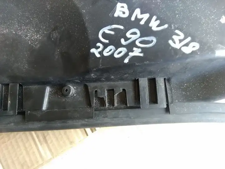BMW 3 E90 E91 (2005 - 2012) 6431692427708 Крышка микрофильтра воздуха — фото 2