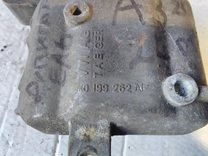 Audi A3/S3 8P (2003 - 2005) 1K0199262 Опора двигателя — фото 4