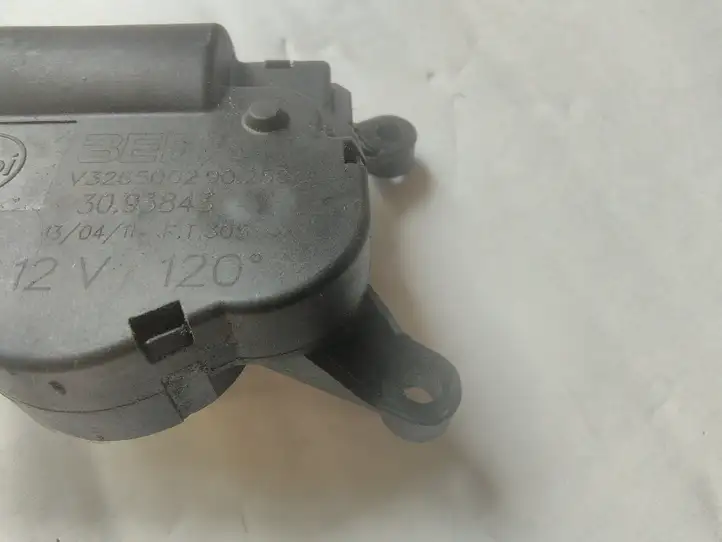 Opel Zafira B (2003 - 2006) V326500290258 Двигатель задвижки потока воздуха — фото 3