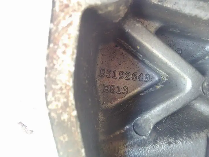 Opel Zafira B (2003 - 2006) 55192649 Кронштейн двигателя — фото 2