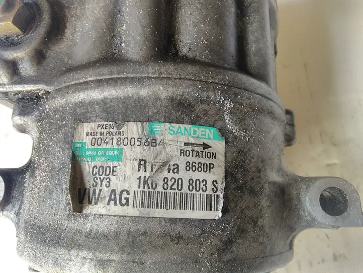 Volkswagen Golf V (2003 - 2009) 1K0820803S Компрессор (насос) кондиционера воздуха — фото 3