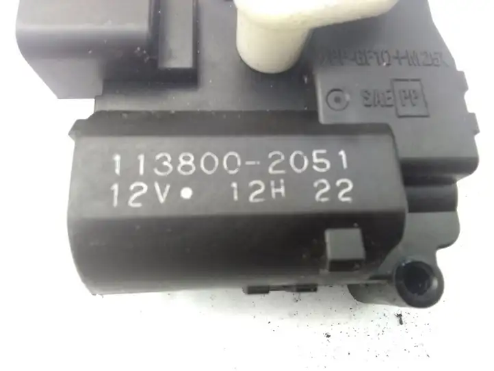 Toyota Avensis T250 (2006 - 2009) 1138002051 Двигатель задвижки потока воздуха — фото 2