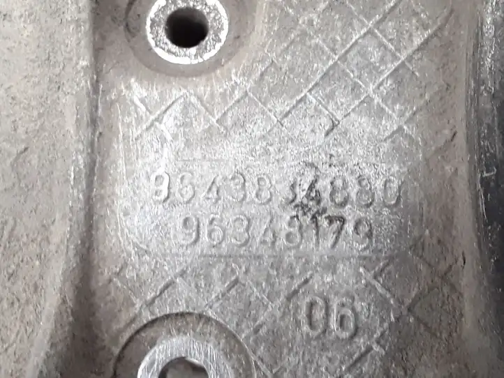 Fiat Scudo (1996 - 2007) 9643834880 Кронштейн генератора — фото 5