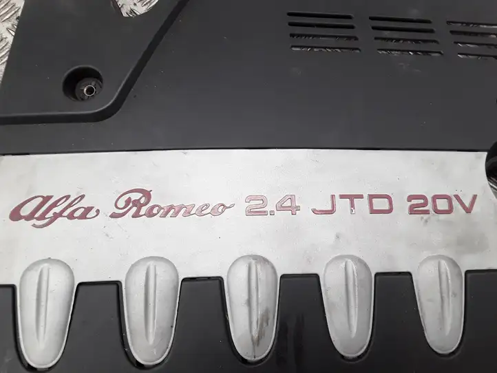 Alfa Romeo 166 (2003 - 2009) Крышка двигателя декоративная — фото 3