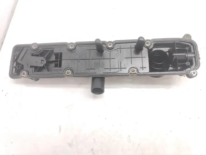 Peugeot 306 (1993 - 2002) 9630142180 Крышка головки блока цилиндров — фото 3