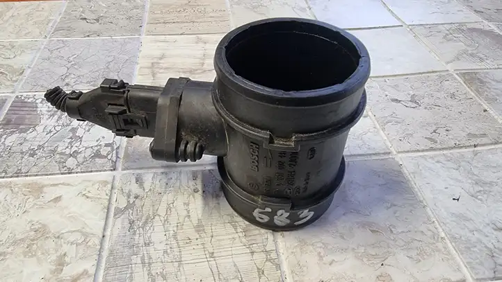 Hyundai Trajet (2000 - 2004) 2816427000 Датчик массового расхода воздуха — фото 1