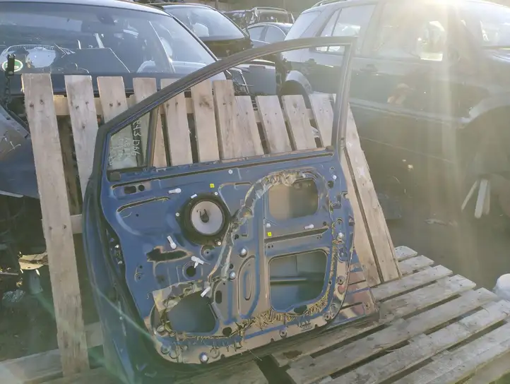 Toyota Corolla Verso AR10 (2004 - 2009) Дверь — фото 4