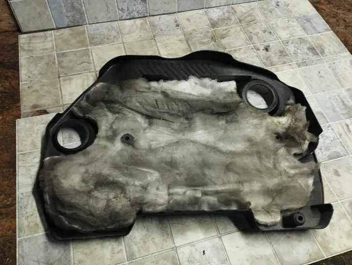 Mazda 5 (2005 - 2010) RF7N10230 Крышка двигателя декоративная — фото 2