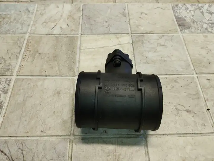 Hyundai Santa Fe (2000 - 2005) 0281002600 Датчик массового расхода воздуха — фото 1