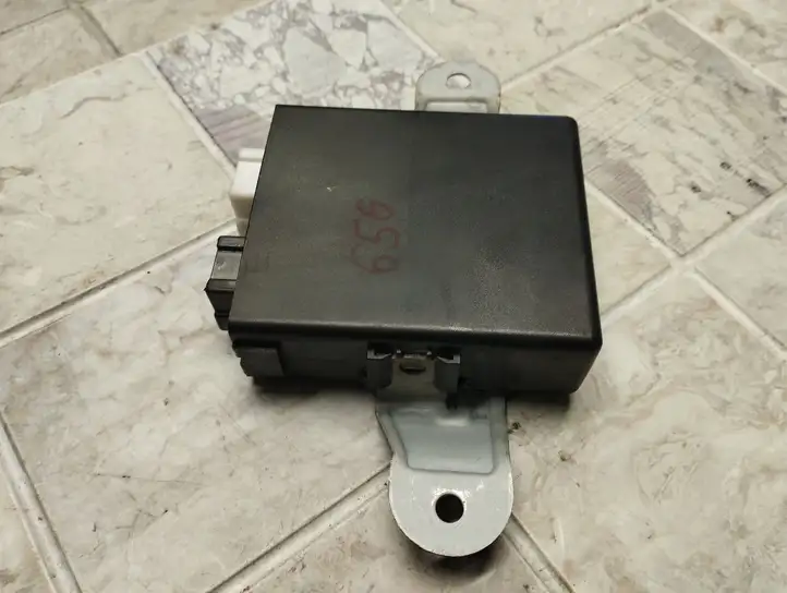 Hyundai Santa Fe (2000 - 2005) 9875026000 Реле стеклоочистителей — фото 4