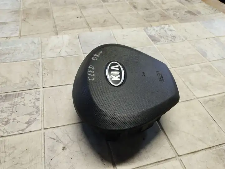 Kia Ceed (2006 - 2010) 1H56900010 Подушка безопасности руля — фото 2