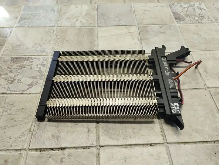 Volkswagen Golf V (2003 - 2009) 1K0963235F Электрический отопитель салона — фото 1