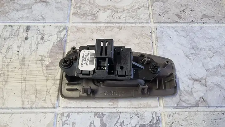 Chrysler Pacifica (2003 - 2008) 04685984AAC Кнопка стеклоподъемников — фото 2