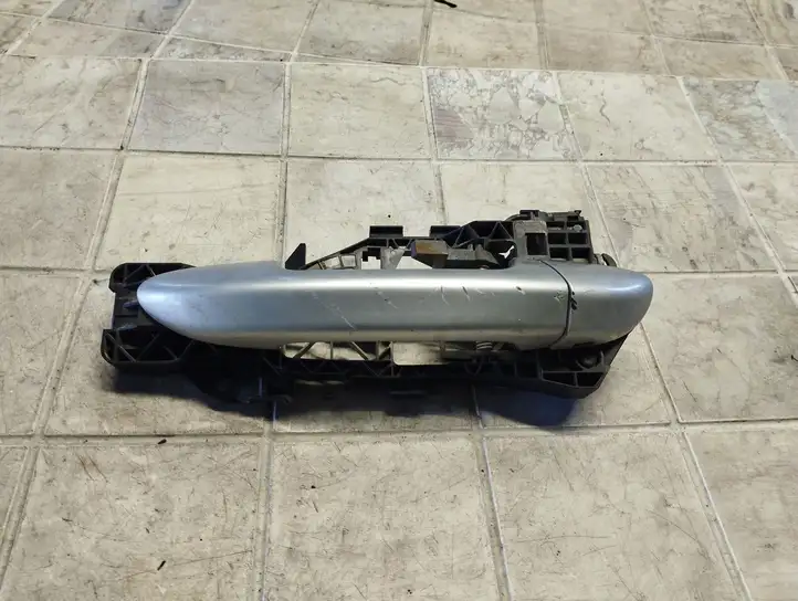 Volkswagen PASSAT B6 (2005 - 2010) 3C0837885J Наружная ручка задней двери — фото 1
