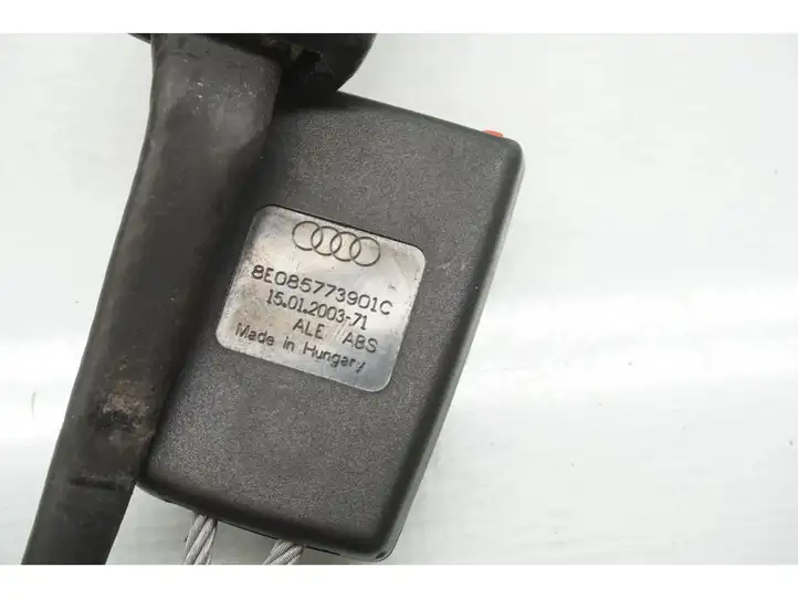 Audi A4 S4 B6 8E 8H (2000 - 2006) 8E085773901C Замок заднего ремня — фото 5