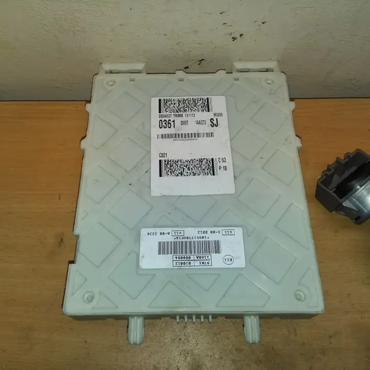 Ford Transit - Tourneo Connect (2009 - 2017) S180133133 Блок управления двигателем (ECU) — фото 2