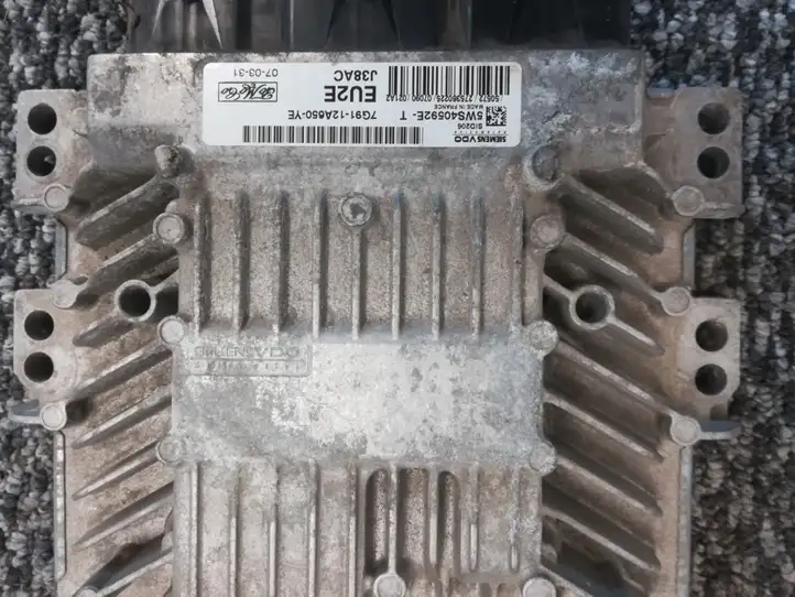 Ford Mondeo MK IV (2007 - 2014) 5WS40592ET Блок управления двигателем (ECU) — фото 1