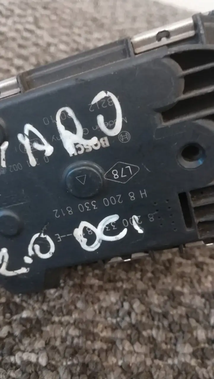 Opel Vivaro (2006 - 2014) 8200330810 Дроссельная заслонка — фото 3