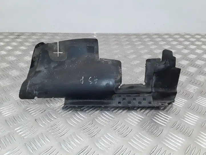 Audi A3/S3 8P (2004 - 2008) 8P4121283B Дефлектор воздуха — фото 2