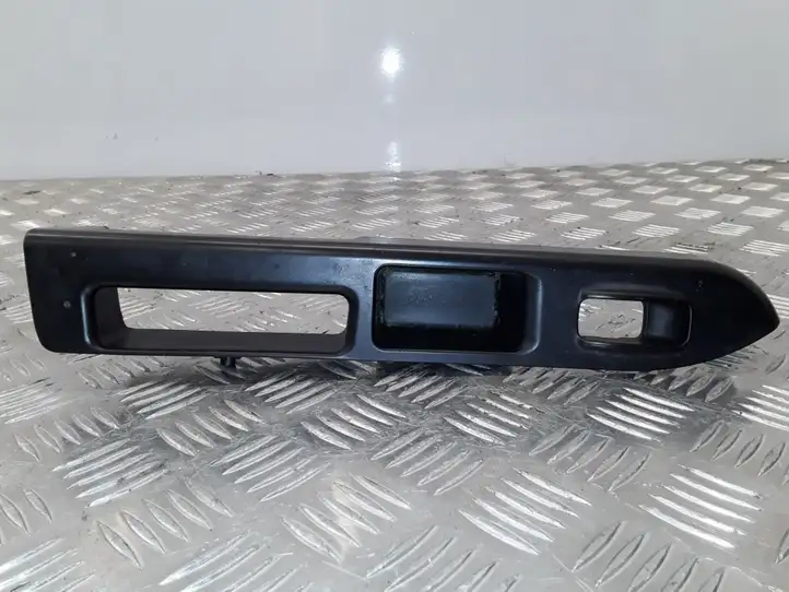 Kia Rio (2002 - 2005) 612W9330 Накладка кнопки стеклоподъемника — фото 2