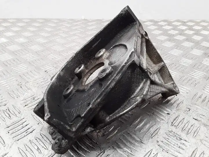 Citroen Xantia (1998 - 2002) 96347839 Кронштейн топливного насоса — фото 2